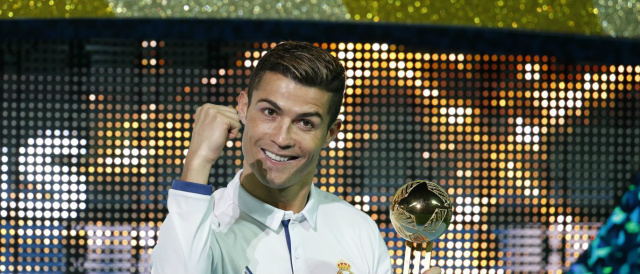 Real sofre para vencer japoneses na prorrogação e levar Mundial © Reuters