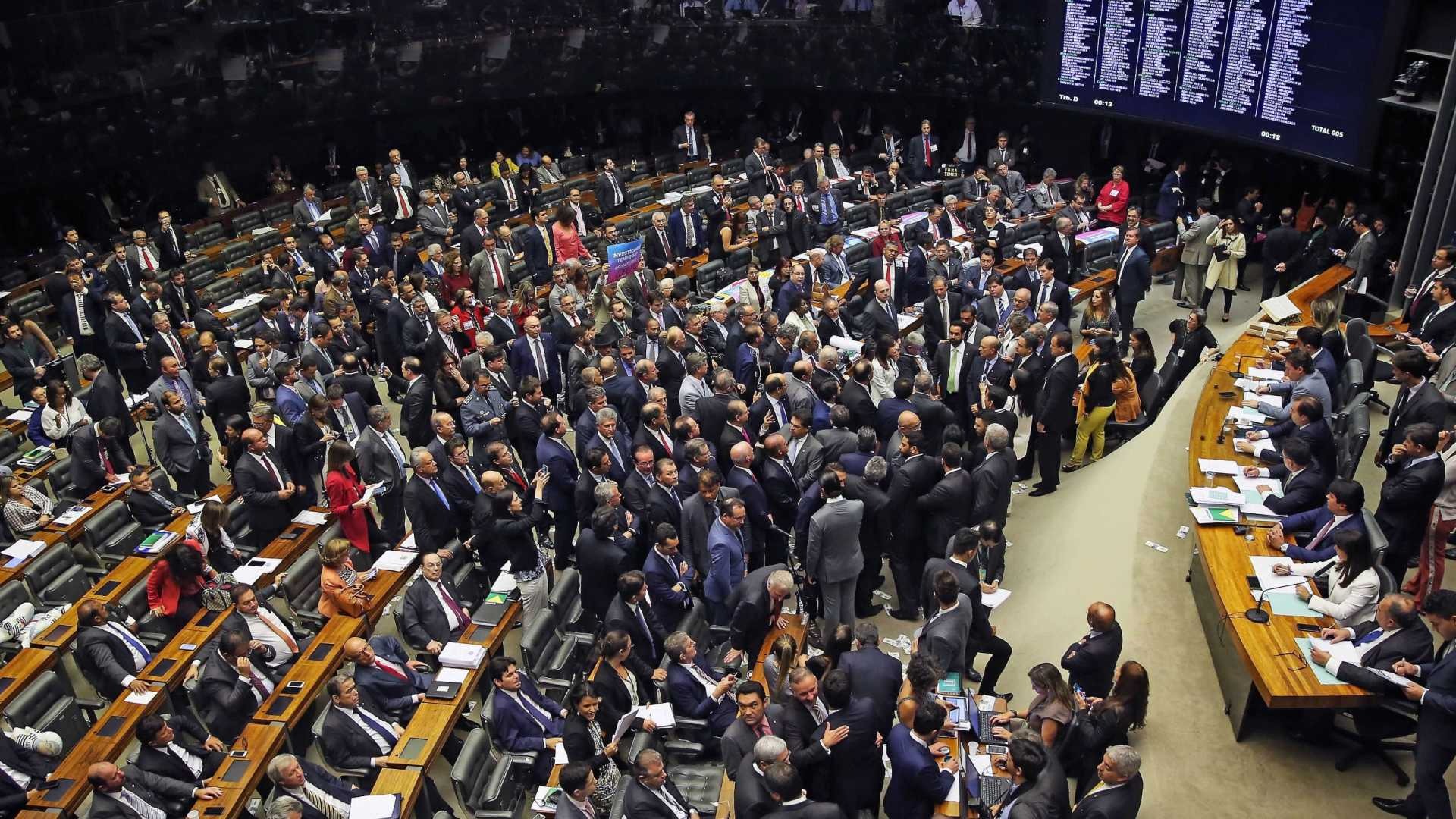 
Câmara pode votar regulamentação do lobby na última semana antes do recesso