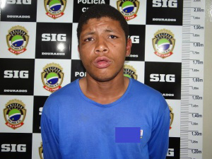Geilson foi preso em flagrante e confessou o crime - Foto: Osvaldo Duarte