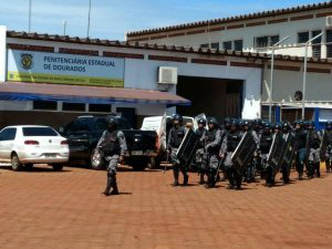 PCC está encurralado por 1.300 opositores no maior presídio de MS (Foto: Osvaldo Duarte)