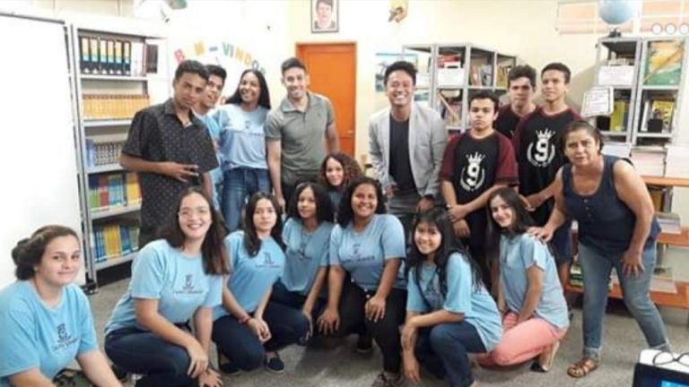 Escola de Campo Grande cria telejornal com foco no Coronavírus