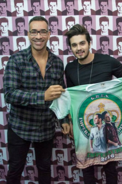 Luan Santana é convidado para o desfile da Imperatriz Leopoldinense, que vai homenagear Zezé de Camargo e Luciano Cahê Rodrigues encontrou Luan Santana nesta quinta Foto: Leandro Ribeiro/ Divulgação
