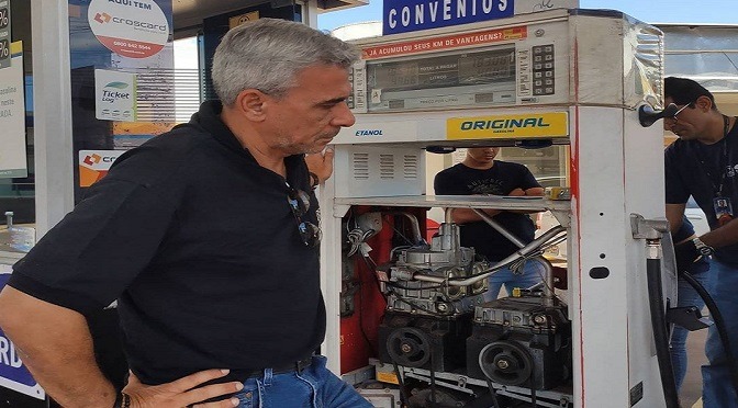 Após fiscalização do Procon, gasolina chega até R$ 4,09 na Capital Divulgação/ Procon