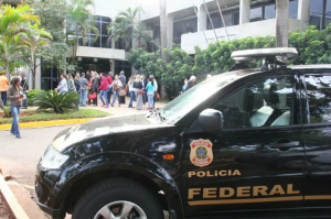 Em nota, governo de MS diz que operação investiga apenas gestão passada Polícia Federal cumpre mandado de busca e apreensão da operação