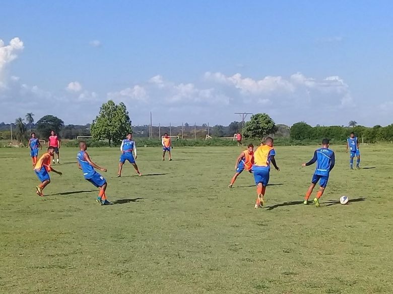 Sete começou os treinos há dias - Crédito: Divulgação/Sete de Dourados
