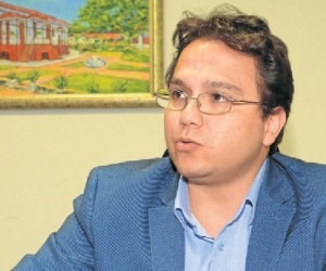 Secretário disse que cobrança será para parcelas cobradas no segundo semestre. - Gerson de Oliveira 