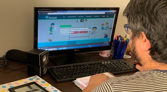 Escolagov reforça a oportunidade de formação em 24 cursos EaD Escolagov reforça a oportunidade de formação em 24 cursos EaD