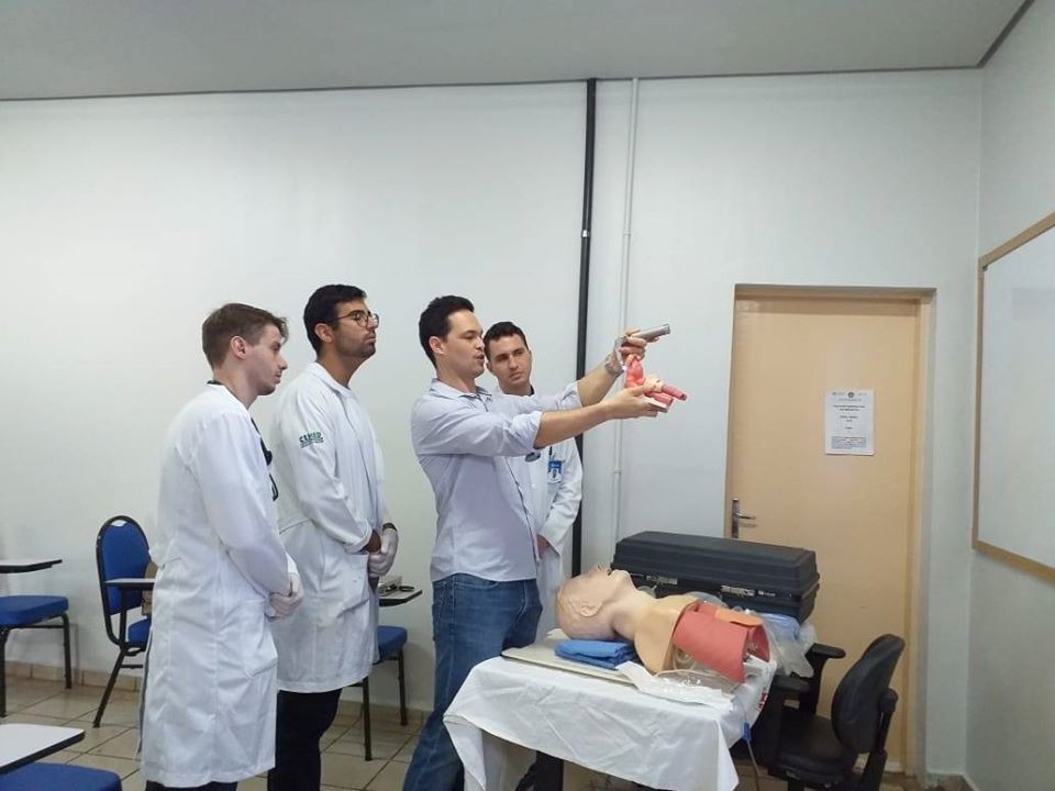Anestesiologistas dão curso de intubação para corpo clínico de hospitais em Campo Grande Assessoria