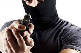 A cada 48 minutos, uma pessoa foi assaltada nos 5 primeiros dias de 2017