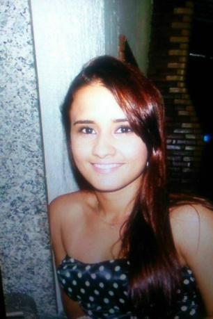 A PM Vanessa Oliveira, de 24 anos, morreu na madrugada deste domingo Foto: Reprodução/Internet