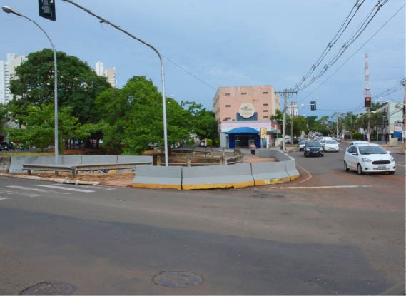 Chuvas colocam 11 bairros e 8 vias em alerta contra enchentes