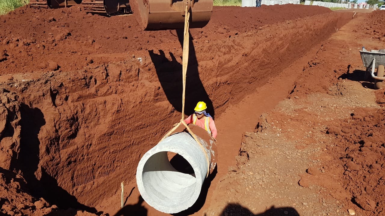 Prefeitura acelera obras de asfaltamento e drenagem do Parque dos Jequitibás Divulgação