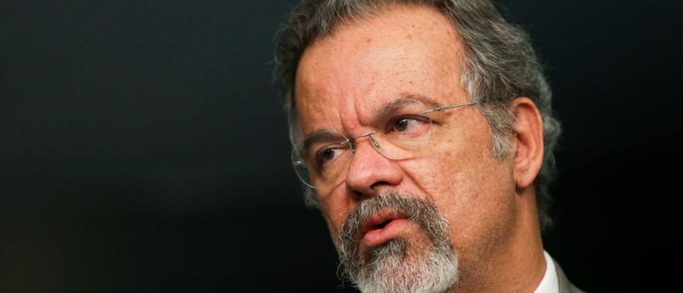 Ministro descarta Forças Armadas no policiamento de ruas no RJ Agência Brasil