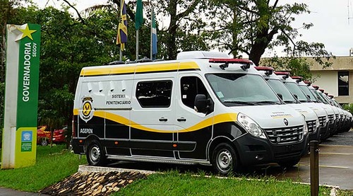 A Agepen recebeu 11 furgões-celas adquiridos com recursos provenientes do Funpen e totalizaram um investimento de mais de R$ 1,9 milhão.

