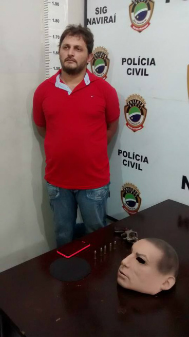 Preso ladrão que usava máscara de silicone em assaltos no comércio