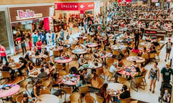 Maior praça de alimentação do estado de Mato Grosso do Sul com 1200 lugares. Junior Mohr