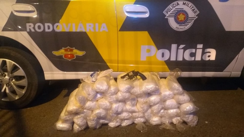 Polícia paulista apreende cocaína e arma que saiu de cidade do interior de MS PMSP