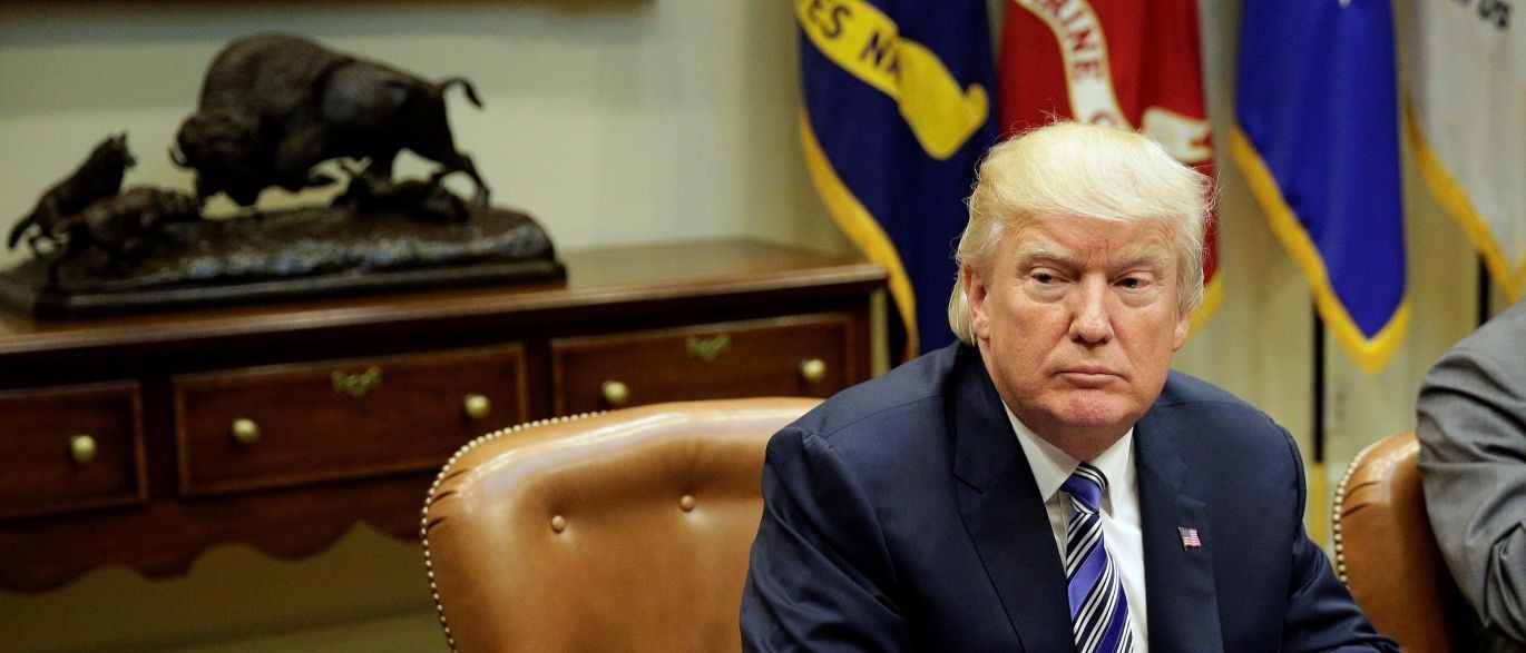 Trump proibe transgêneros nas Forças Armadas dos EUA Joshua Roberts / Reuters