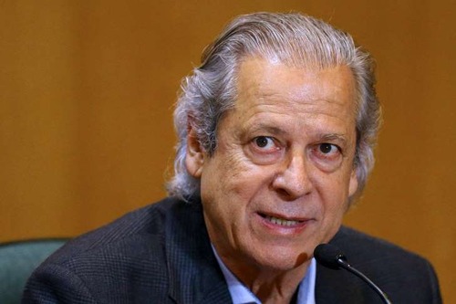 © Reuters José Dirceu e a confortável aposentadoria de R$ 9,6 mil
