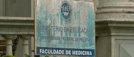 Estudantes são expulsos de universidade por fraudar sistema de cotas