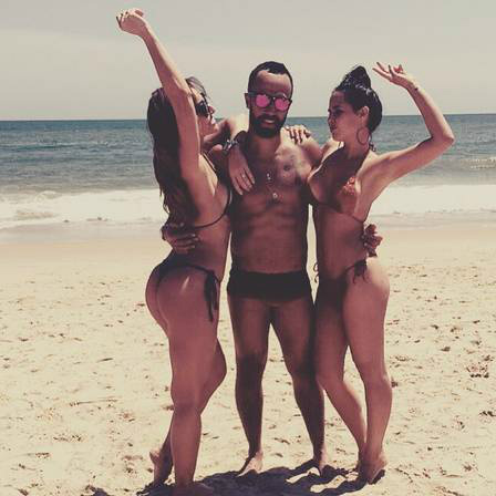 Sabrina Sato, Yan Acioli e Manuela Giannini curtem praia nos Estados Unidos Foto: Reprodução/Instagram