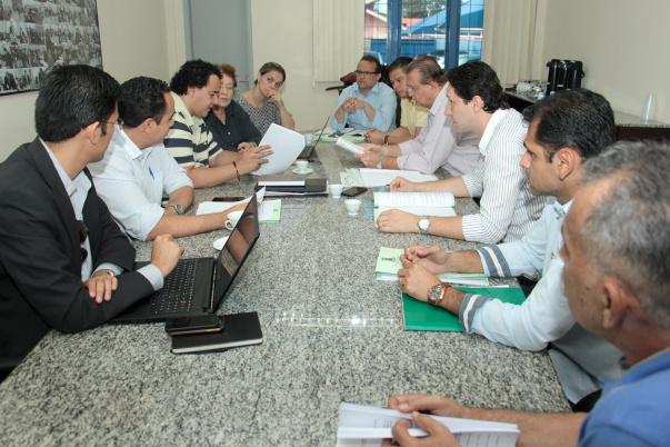 Comissão encaminha redação final de reforma administrativa para sanção