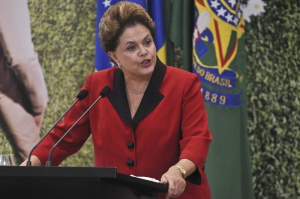 Dilma Rousseff tem 33% das intenções de voto em MS, segundo Ibope. (Foto: Agência Brasil)