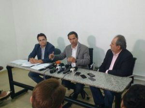 Marquinhos Trad durante coletiva de imprensa (Foto: Alberto Dias)