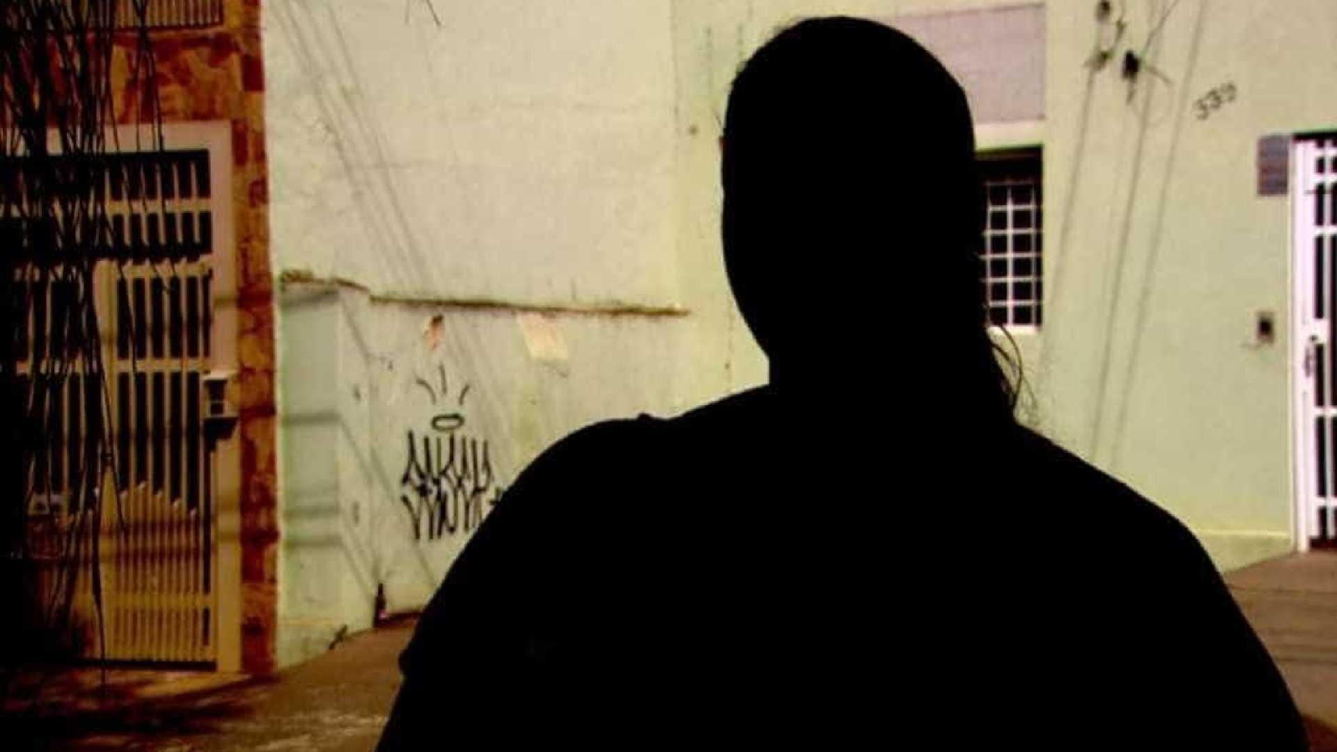 Professora é agredida por aluno em escola estadual: 'Caí desacordada' Professora é agredida por aluno em escola estadual: 'Caí desacordada'