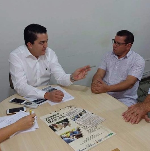 Pedro Pepa cobra definições sobre serviços em saúde em Dourados O pedido foi feito durante reunião do vereador com o secretário municipal de Saúde / Foto: Divulgação