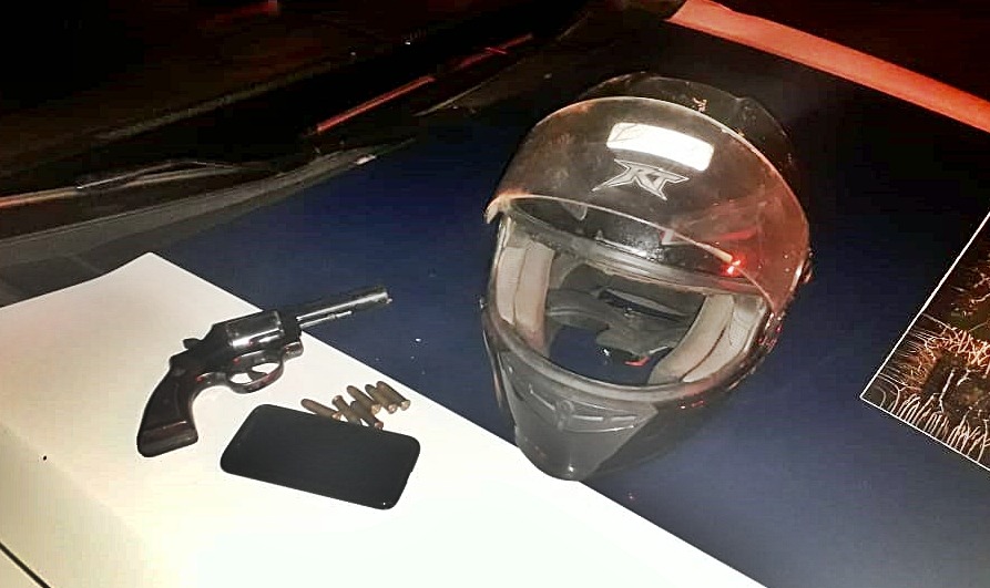 Ladrão é preso depois de roubar celular e bíblia de uma mulher PM/Divulgação