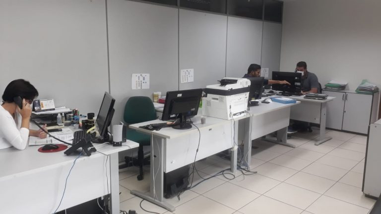 Nas primeiras horas de atendimento, plantão recebeu 150 ligações