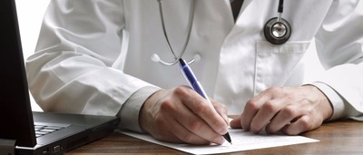 Falso médico é preso em clínica de Guarulhos Falso médico é preso em clínica de Guarulhos