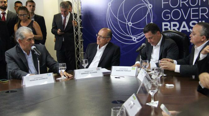 Governo MS propõe audiência no Supremo para destravar Código Florestal Reunião do Consórcio de Governadores do Brasil Central de 2017 - Divulgação