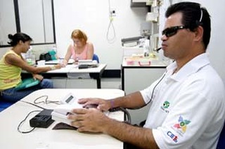 Ação do dia 'D' oferece vagas para pessoas com deficiência no mercado de trabalho