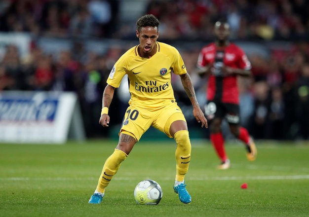 Neymar foi decisivo na vitória do PSG contra Guingamp
Benoit Tessier/Reuters