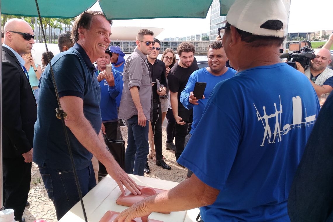 Bolsonaro nega mudanças na equipe ministerial e elogia Weintraub Marcelo Brandão/Agência Brasil