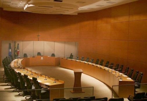 TJMS recebe 113 processos durante o plantão judiciário TJMS recebe 113 processos durante o plantão judiciário