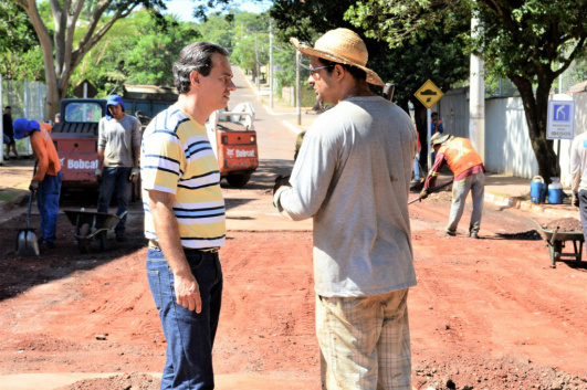 Prefeito da Capital realizou neste domingo, vistorias na operação tapa buracos Divulgação
