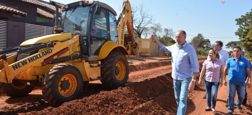 Asfalto: prefeitura abre frente de trabalho na região sul