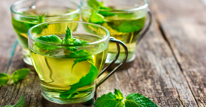 Combata a ansiedade e insônia da quarentena com Chás