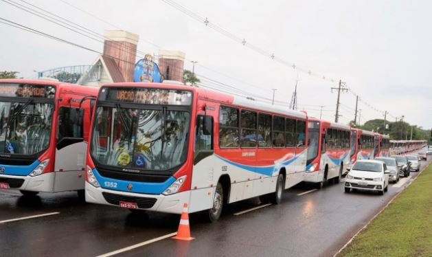 Consórcio Guaicurus faz entrega de 20 novos ônibus e 15 micro-ônibus Consórcio Guaicurus faz entrega de 20 novos ônibus e 15 micro-ônibus