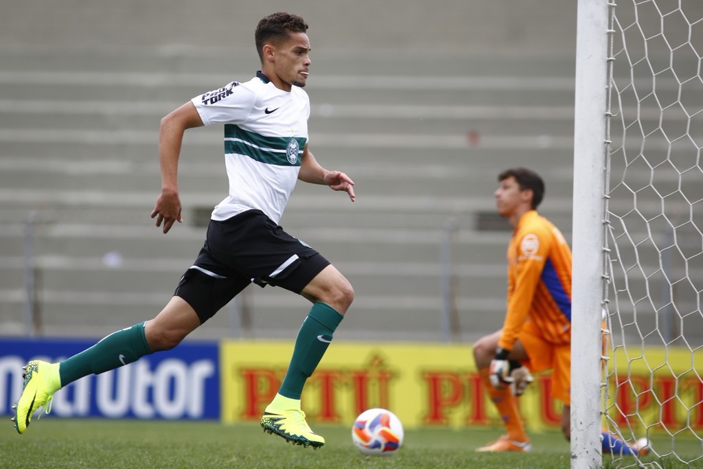 O atacante Pablo do Coritiba