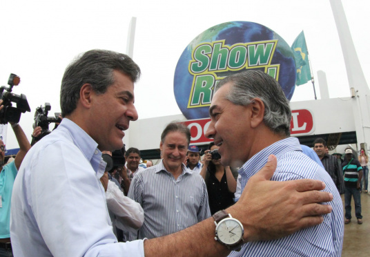 Reinaldo foi recepcionado pelo governador Beto Richa na Show Rural de 2016

Foto: Chico Ribeiro e divulgação