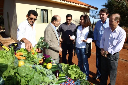 Uma mesa com produtos agroecológicos foi montada para contemplação das autoridades presentes no evento – A. Frota