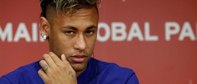 Neymar foi ao Catar acertar transferência para o PSG, diz jornal divulgação