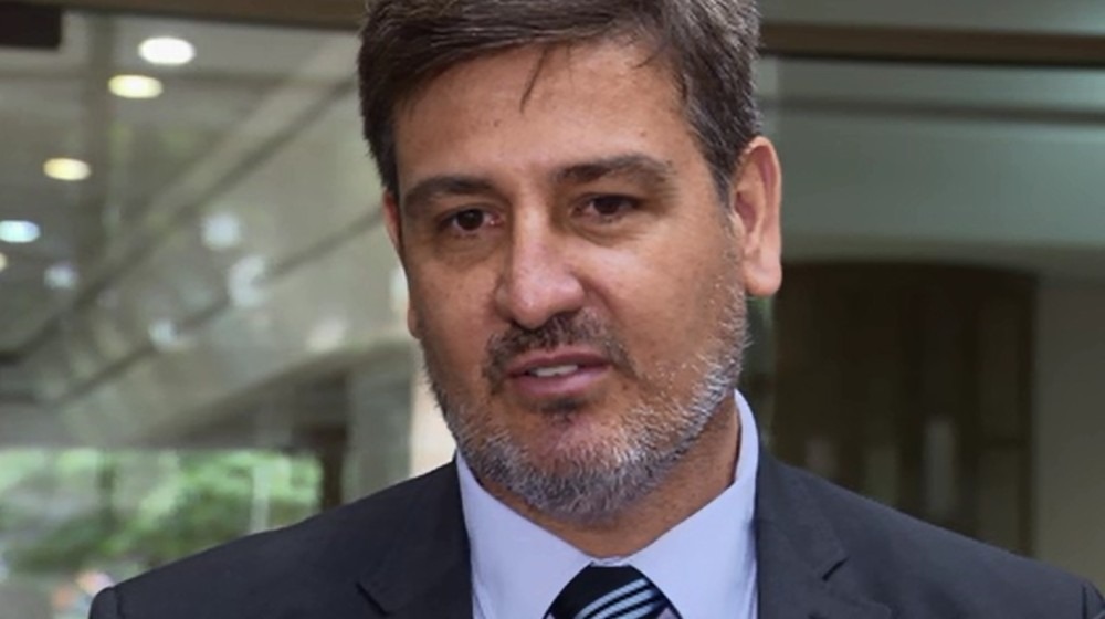 Diretor da PF diz que espera concluir em 2018 investigações de políticos no STF Fernando Segóvia, diretor da PF (Foto: Reprodução/ RPC Curitiba)