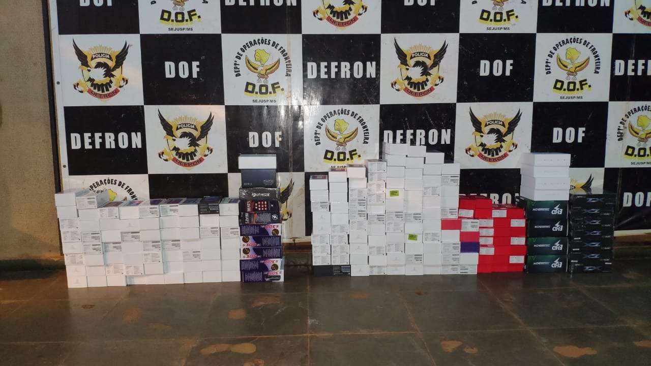 DOF apreende contrabando de celulares e receptores de TV que seguiam para Campo Grande
