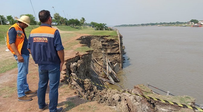 Empresa é contratada para recuperar parede de contenção do Rio Paraguai Empresa é contratada para recuperar parede de contenção do Rio Paraguai