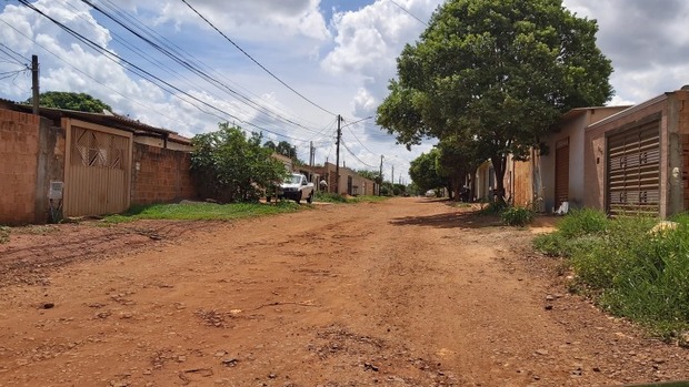 Novo pacote de obras levará asfalto ao Rita Vieira e Oliveira Novo pacote de obras levará asfalto ao Rita Vieira e Oliveira